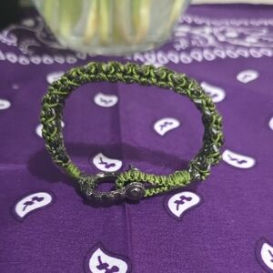 Handwoven Green and Black Braided Bracelet - Unbranded